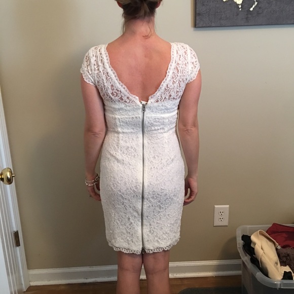 David’s Bridal white lace dress - Picture 4 of 4